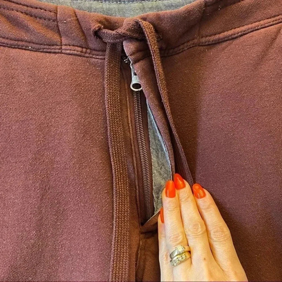 Roots Sweatpants Straight Leg Track Pants  Fleece Joggers Burgundy Size XS - Picture 6 of 16